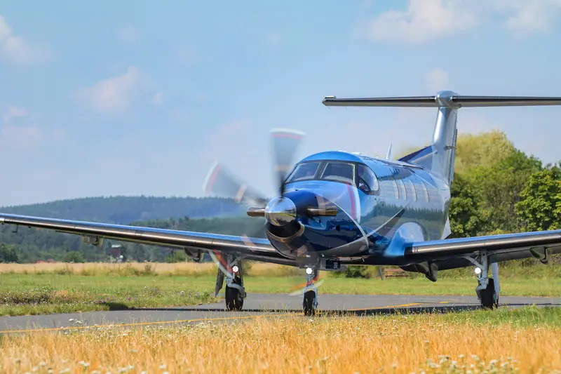 Pilatus PC-12 turboprop taxiing